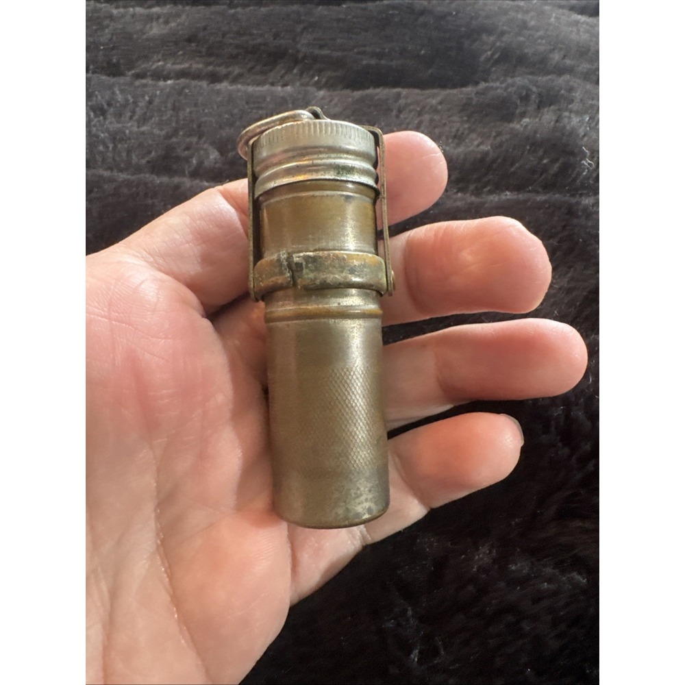 Vintage WWII Everdry Waterproof Match Safe Case Park Sherman Co Springfield ILL.